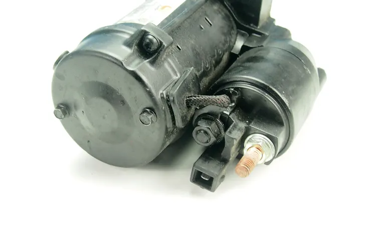 rozrusznik-bmw-3-waga-z-opakowaniem-11-kg