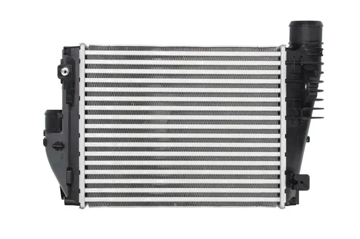 intercooler-citroen-jumpy-16blue-hdi-spacetourer-16-numer-katalogowy-oryginalu-citroen-9806562180-fiat-9806562180-opel-1681142880-opel-9806562180-peugeot-1681142880-peugeot-9806562180-toyota-su001a3951-toyota-su001-a3951-vauxhall-1681142880-vauxhall-9806562180
