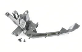 audi-nowe-mocowanie-zderzaka-80a805607b
