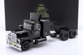 road-kings-mack-rl-700l-tractor-1974-black-from-convoy-1978-1-18