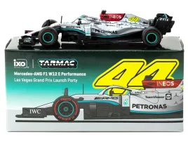 tarmac-mercedes-benz-amg-f1-w12-e-perf-las-vegas-gp-launch-party-2021-1-64