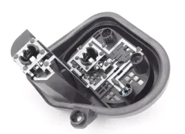 vw-nowy-wklad-lampy-oe-5n0945258d