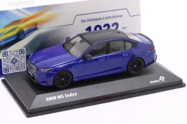 solido-bmw-m5-2024-marina-bay-blue-1-43
