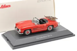 schuco-mercedes-benz-300sl-coupe-w198-gullwing-1954-w-ski-figurka-1-43