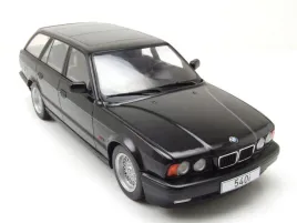mcg-bmw-5-series-e34-touring-1991-black-metallic-1-18