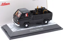 schuco-volkswagen-t3a-with-piccolo-bulldog-christmas-edition-1-43