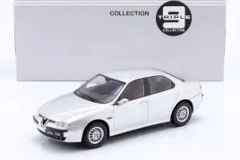 triple9-alfa-romeo-156-1998-silver-metallic-1-18-t9-1800513-promocja