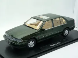 triple9-volvo-960-1996-dark-green-metallic-1-18-promocja
