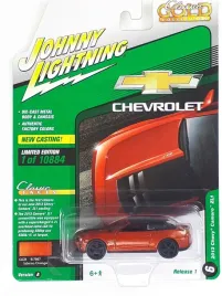 johnny-lightning-2013-chevrolet-camaro-zl1-orange