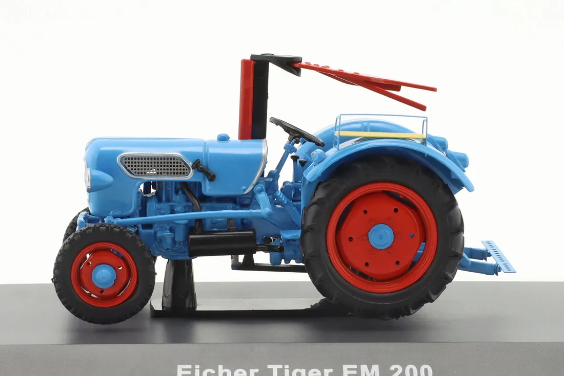 schuco-eicher-tiger-em200-tractor-1-43-marka-schuco