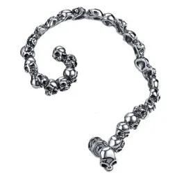 kolczyk-nausznica-czaszki-piercing-goth-punk