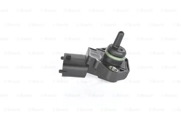czujnik-cisn-daf-renault-numer-katalogowy-oryginalu-case-ih-8201-7873-cummins-4-893-924-daf-1398468-daf-1399525-daf-1698686-ford-bg5x-9d290-aa-iveco-0000004893924-iveco-4893924-new-holland-82-017-873-otomarsan-1398468-renault-50-10-412-448-vm-45-96-2066f-volvo-5010-41-2448-vw-2r0-919-501