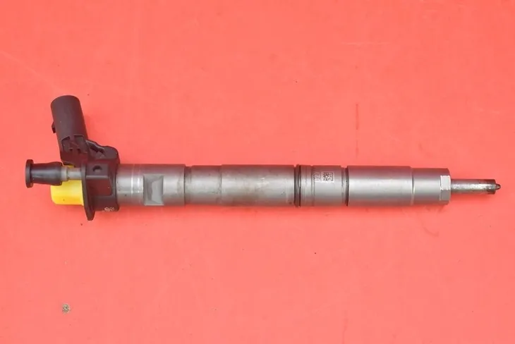 wtryskiwacz-cr-vw-golf-2-0tdi-08-typ-silnika-diesel