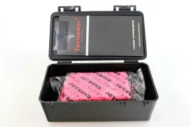 tornador-shine-red-profesjonalna-glinka-czyszczaca-made-in-japan-200g