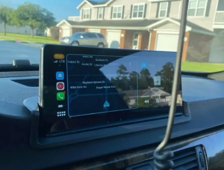 radio-nawigacja-linux-bmw-e90-e91-e92-2-16-gb-android-auto-apple-car-play-odtwarzane-formaty-plikow-aac-ape-flac-mp3-wav-wma