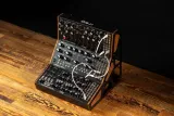 moog-subharmonicon-syntezator-analogowy-certyfikat-ce
