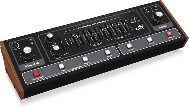 behringer-toro-syntezator-analogowy-waga-z-opakowaniem-2-34-kg