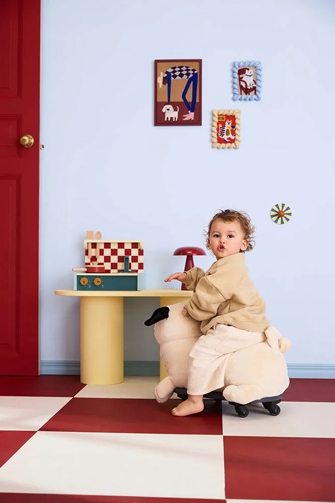 kid-s-concept-jezdzik-piesek-mops-peg-stan-nowy