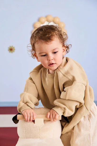 kid-s-concept-jezdzik-piesek-mops-peg-stan-nowy-kolor-bialy-czarny-wielokolorowy