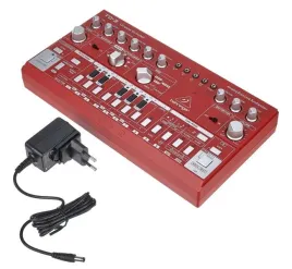 behringer-td-3-bu-syntezator-linii-basowej-niebies
