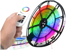 kolorowa-tasma-led-rgb-mocna-ledy-pasek-smd-5050-zestaw-z-zasilaczem-pilot