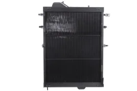 chlodnica-silnika-z-rama-john-deere-8130-2wd-8130-4wd-8225-r-8230