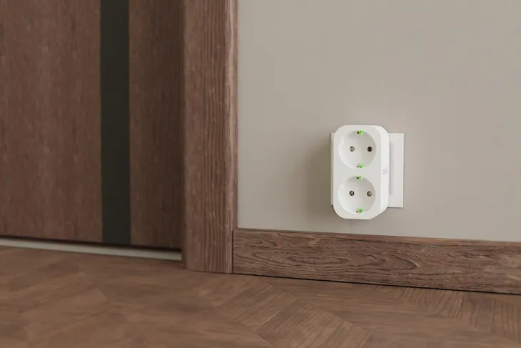 gniazdo-tesla-smart-plug-dual-sd300