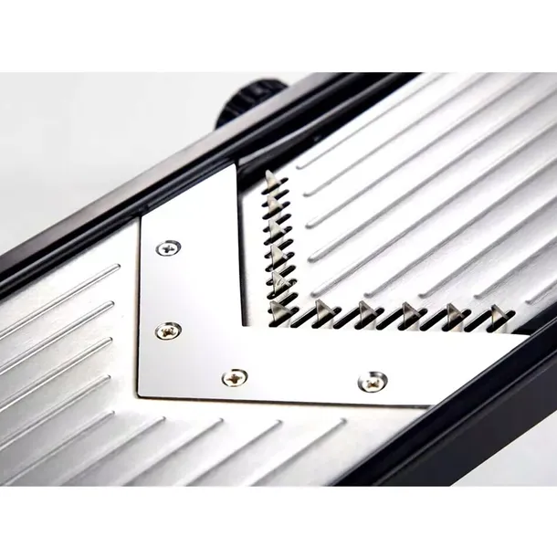 tarka-kinghoff-kh-1657