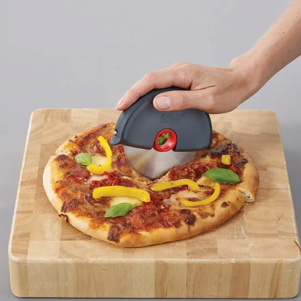 joseph-joseph-disc-noz-do-pizzy