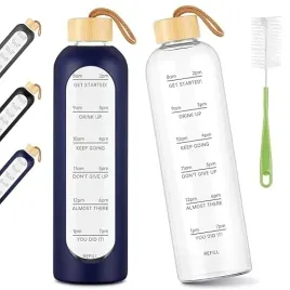 butelka-szklana-na-wode-1000-ml-ze-znacznikami-czasu-bambusowa-silikonowy