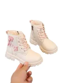shein-biale-kozaki-dzieciece-z-rozowymi-sercami-i-suwakiem-32-1ke