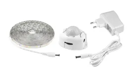 tasma-led-czujnik-ruchu-do-garderoby-szafy-mebli-pod-lozko-230v-500cm-5m