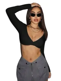 shein-czarny-krotki-top-z-dlugimi-rekawami-i-dekoltem-v-32-1ji