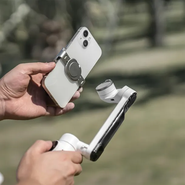 gimbal-insta360-flow-creator-kit-szary
