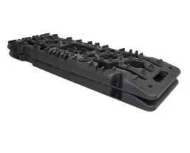 trapy-10ton-z-polipropylenu-z-gniazdem-or-podstawa-do-hi-liftu-snakeman-4wd