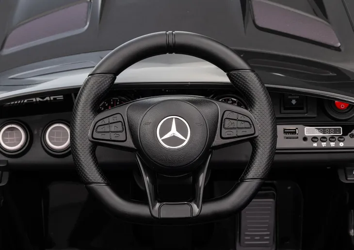 auto-na-akumulator-mercedes-gtr-czarny-marka-lean-cars-kolor-czarny