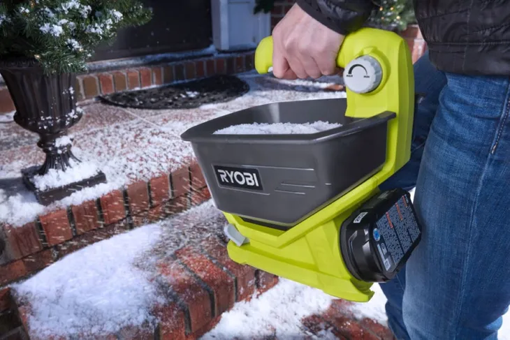 siewnik-ryobi-oss1800-4l