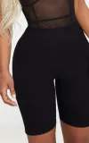 prettylittlething-spodenki-dopasowane-basic-44-ejl-linia-plus-size-duze-rozmiary