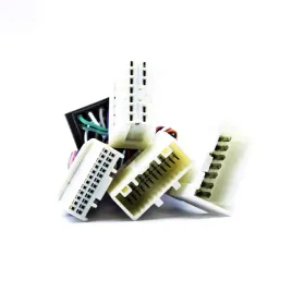 einparts-przejsciowka-iso-do-renault-2012-dacia-2012-lada-xray-lada-largus