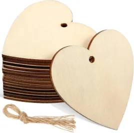 drewniane-serca-do-dekoracji-diy-6-cm-ze-sznurkiem-50-szt