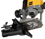 frezarka-dewalt-dw621-qs