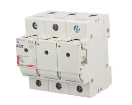 rozlacznik-bezpiecznikowy-3p-25a-r303-legrand-606706