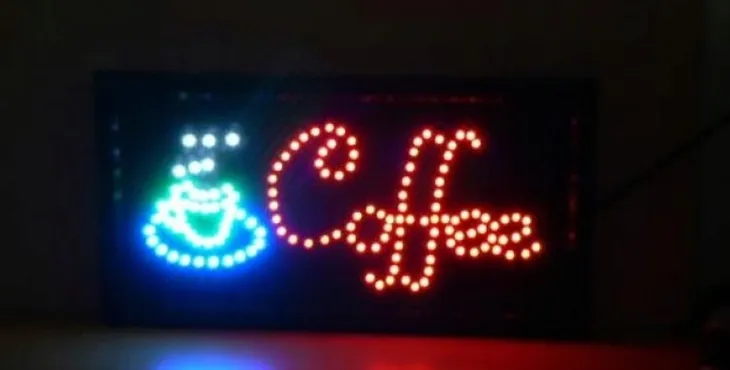 tablica-neon-coffee-napis