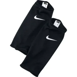 rekawy-do-ochraniaczy-pilkarskich-nike-guard-lock-sleeves-czarne-se0174-011