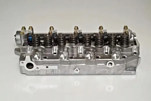 glowica-cylindra-amc908613-jakosc-czesci-zgodnie-z-gvo-q-oryginal-z-logo-producenta-czesci-oem-oes
