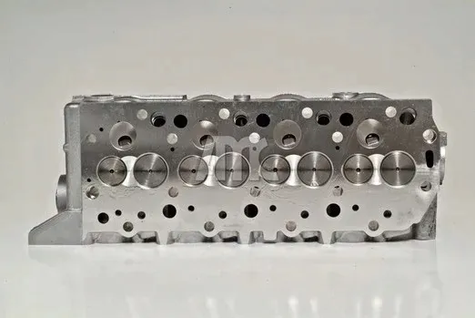glowica-cylindra-amc908613-stan-nowy-typ-samochodu-autobusy-samochody-dostawcze-samochody-osobowe