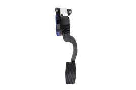pedal-gazu-208-745-top