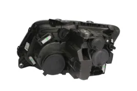reflektor-swiatel-przednich-044880-valeo