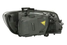 reflektor-swiatel-przednich-044141-val