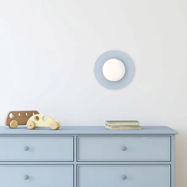 pixi-blue-kinkiet-1-material-dominujacy-szklo